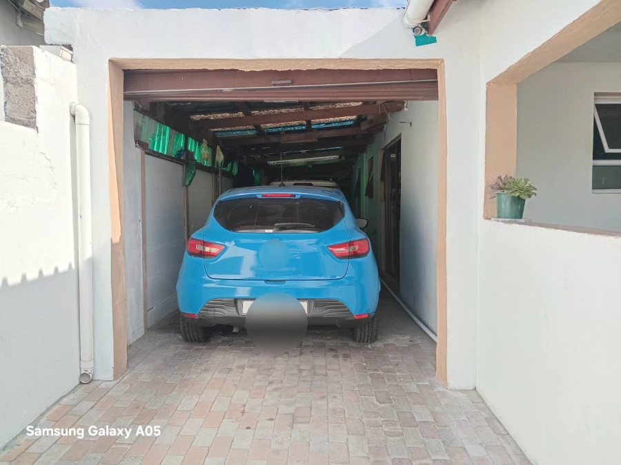 4 Bedroom Property for Sale in Voorbrug Western Cape